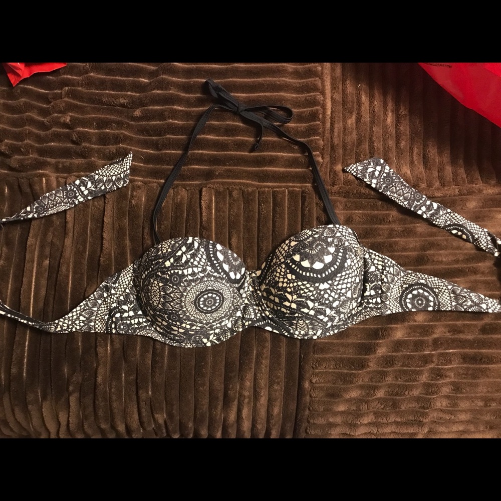 Swim suit top